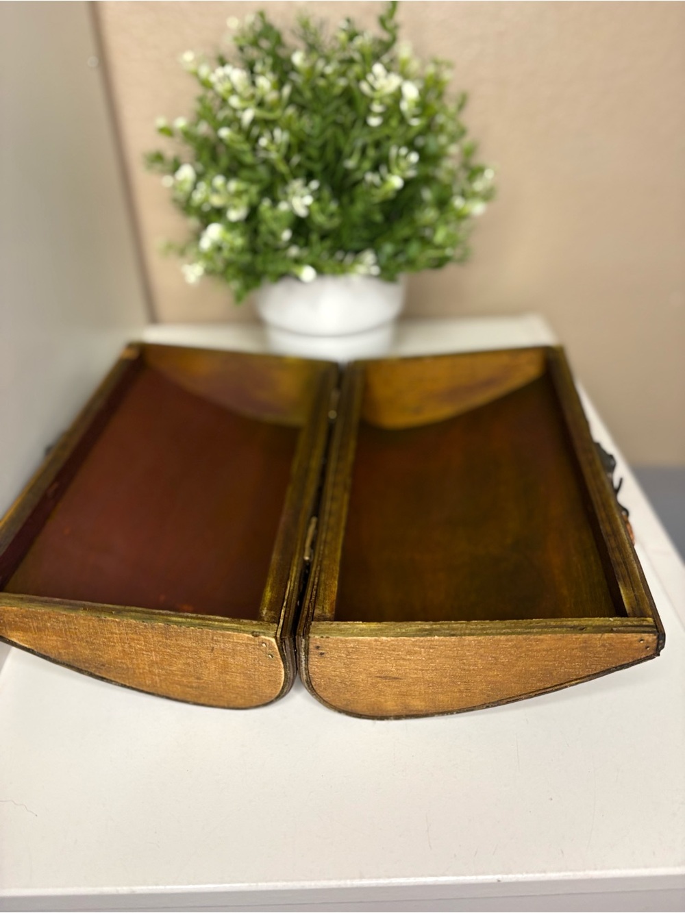 Vintage Boho Wooden Box Purse Tooled Faux Leather Cigar Box Style Bag - Picture 3 of 13